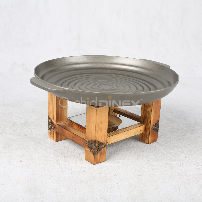 plate with stand