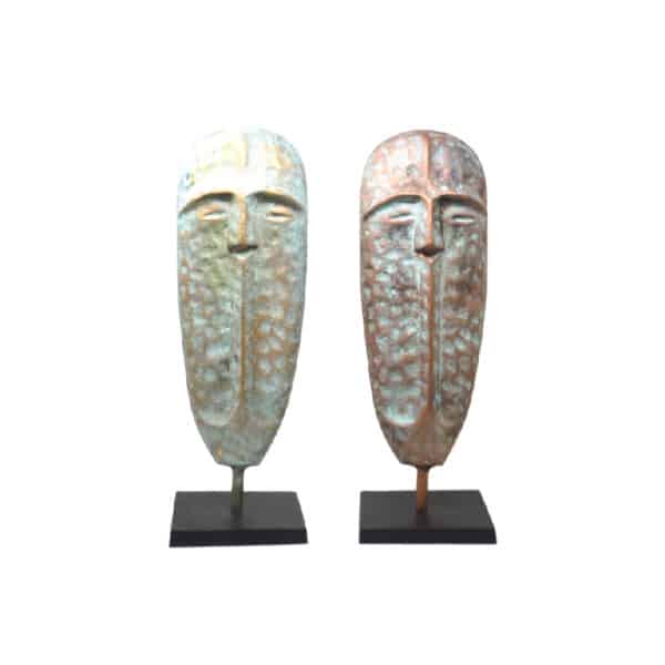FACE SCULATURAL